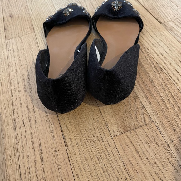 Black flats with embellishments! - Picture 6 of 7